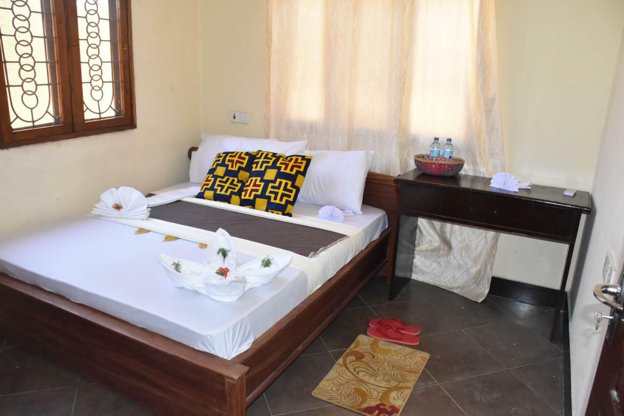 Travellers Nocleg ze śniadaniem Dar es Salaam